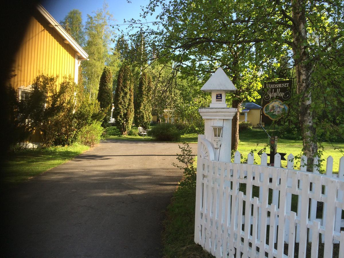 Vardshuset Idyllen Barang Zewnętrze zdjęcie